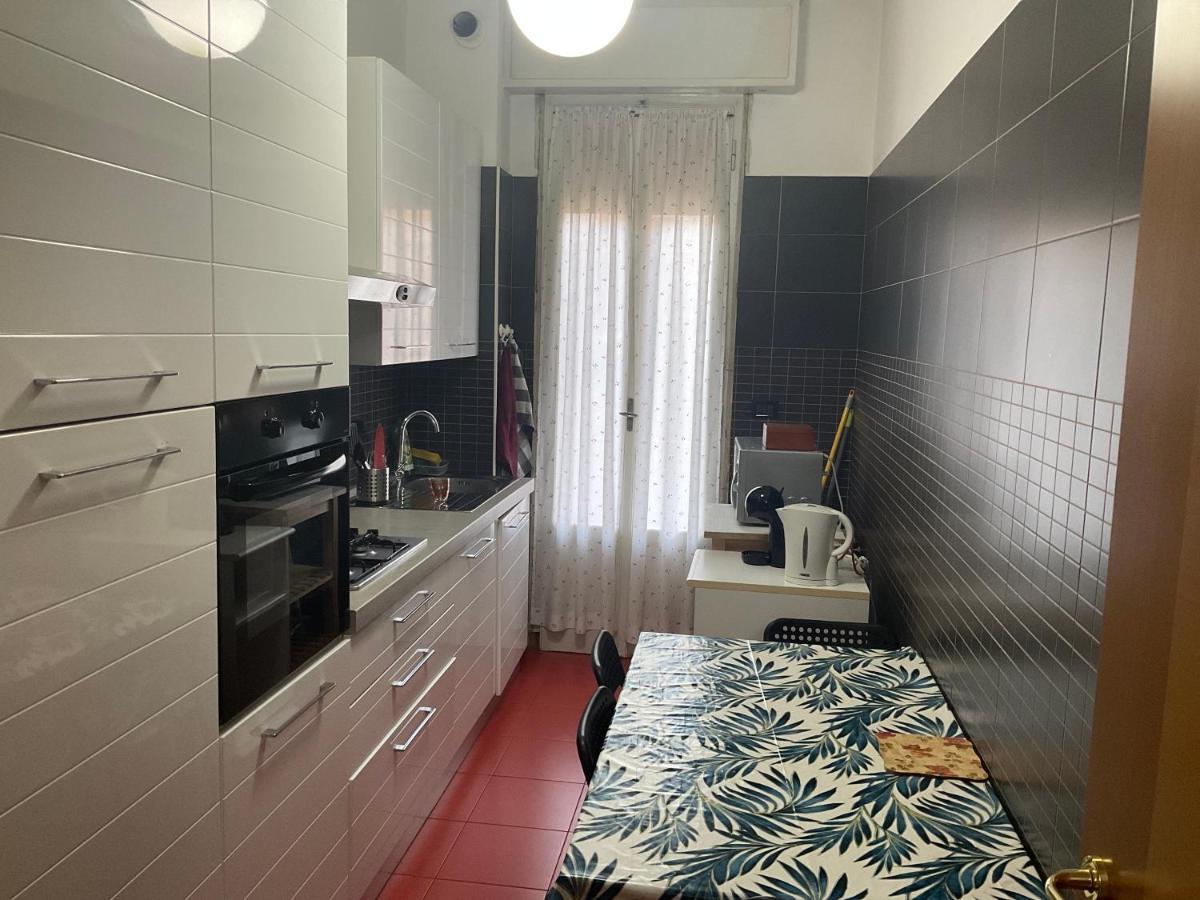 Splendido Appartamento In Zona Fiera A Bologna Kültér fotó
