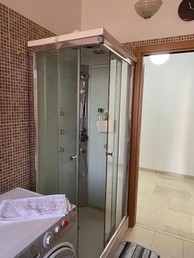 Splendido Appartamento In Zona Fiera A Bologna Kültér fotó