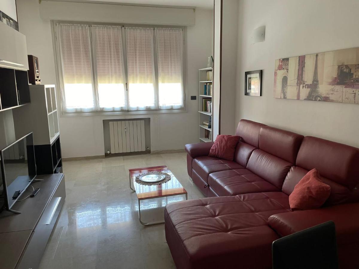 Splendido Appartamento In Zona Fiera A Bologna Kültér fotó
