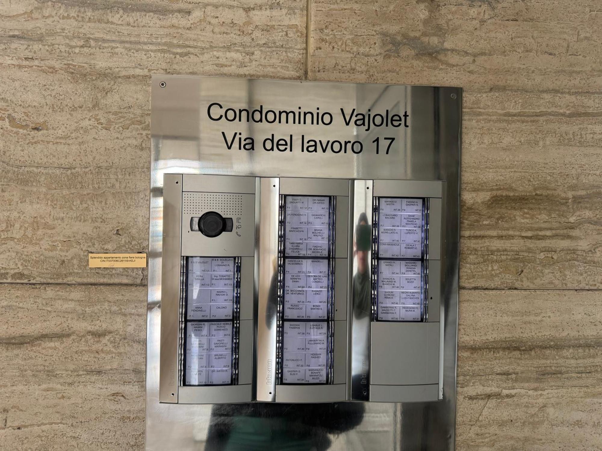 Splendido Appartamento In Zona Fiera A Bologna Kültér fotó